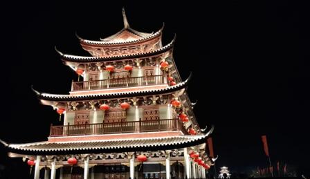 城市景觀亮化工程應(yīng)當(dāng)遵循「以人為本」原則！