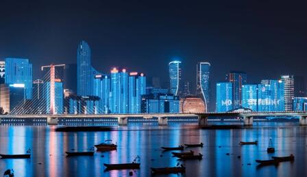 建筑夜景亮化設(shè)計(jì)賦予建筑不同的光影藝術(shù)魔力！