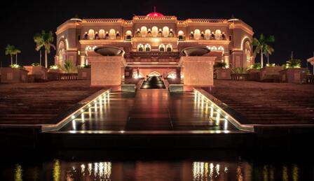 酒店樓體亮化，以燈光現(xiàn)代酒店的奢華與格調(diào)！