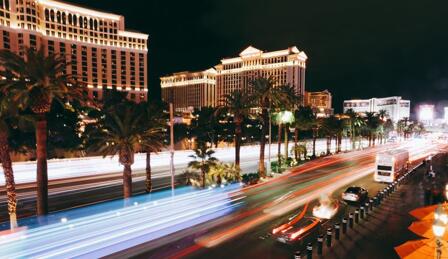 酒店泛光照明工程，展現(xiàn)酒店夜景魅力和特色！