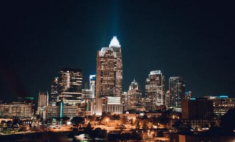 寫字樓外墻照明，展現(xiàn)典雅大氣的現(xiàn)代辦公樓！